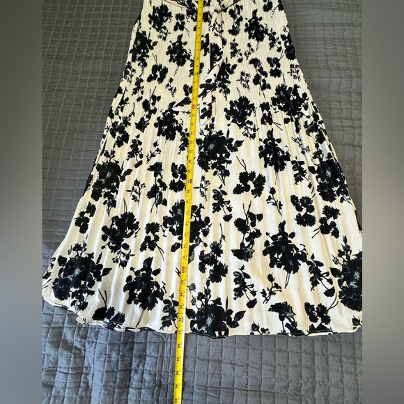 Maxi skirt - Picture 8 of 10